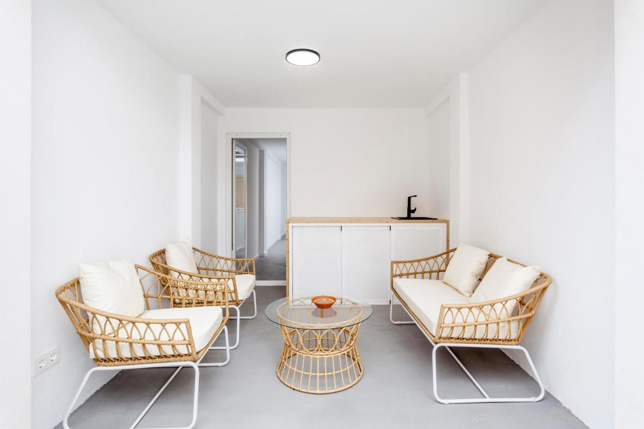 Three Floor House With Terrace Villa Валенсия Екстериор снимка